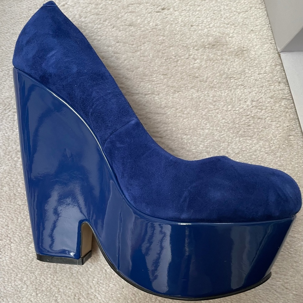 ALDO LABOVE platform heels